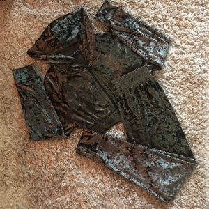 Naked Wardrobe Green Velvet Set